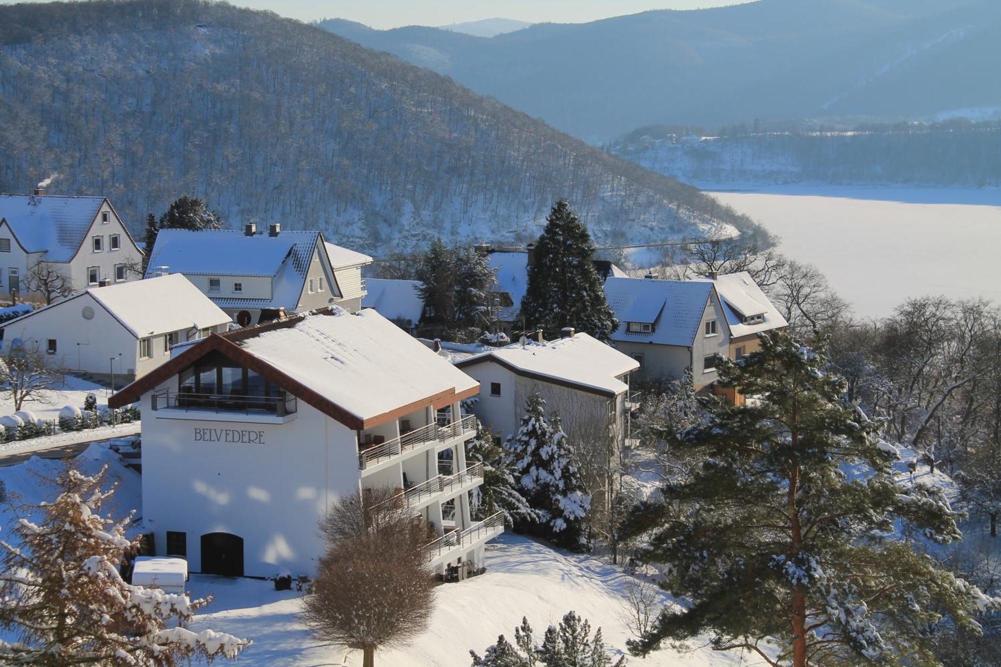 Belvedere - Das Bio Hotel Garni & Suitehotel Am Edersee ! Unser Geschenk Fuer Sie, Auch Die Gaestecard Grimmheimat! Waldeck  Exterior photo